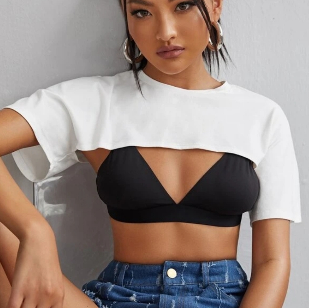 White crop tee shirt top size Medium